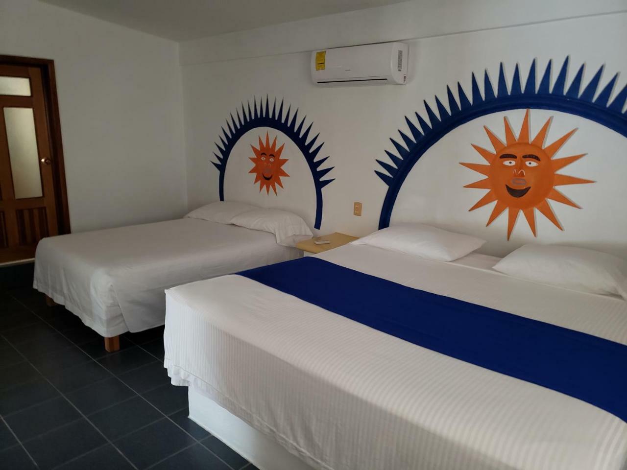 Hotel Y Club Campestre Altos Paraiso 埃斯孔迪多港 外观 照片